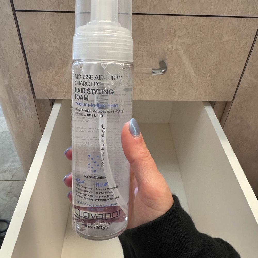 Giovanni Hair Styling Foam - White